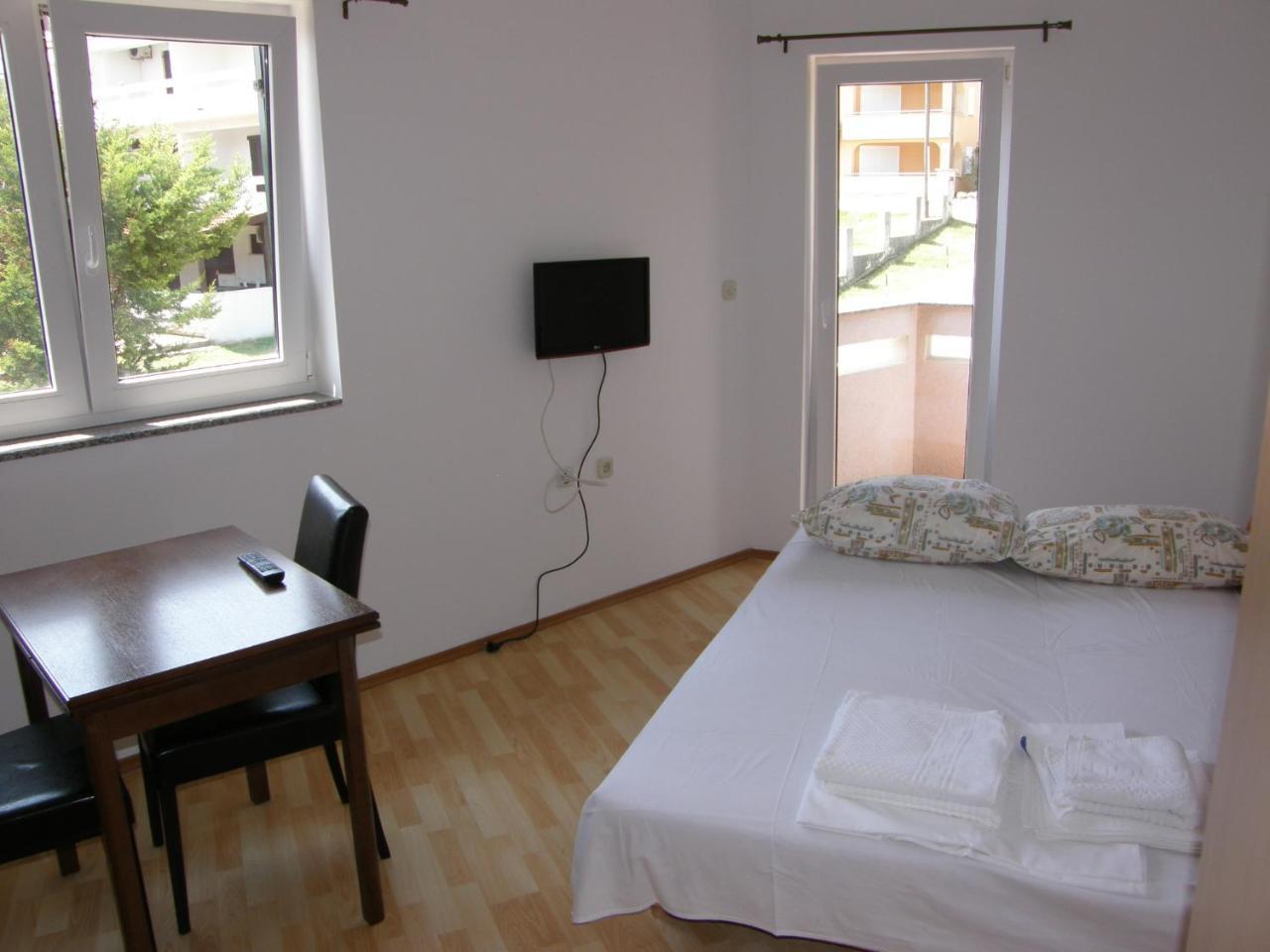 Apartments Pintar Zarok 巴斯卡 外观 照片