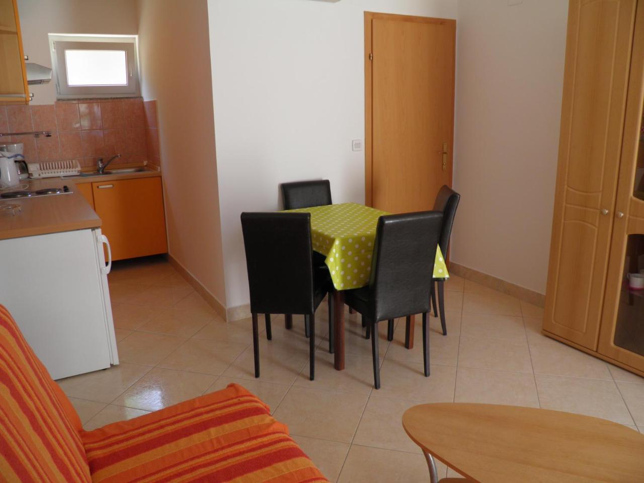 Apartments Pintar Zarok 巴斯卡 外观 照片